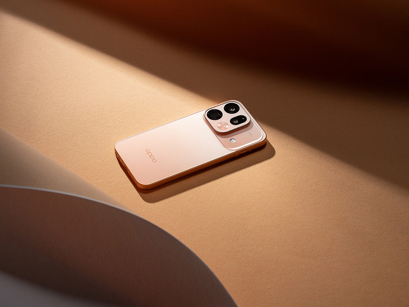 「鲜phone画报」OPPO Find X9s Pro｜橙出彩，超自在