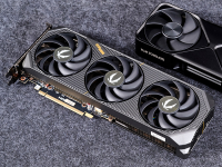 索泰GEFORCE RTX 5070 SOLID OC显卡评测：中高端显卡市场的实力派选手