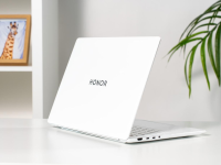 体验｜用做手机的逻辑重构PC：荣耀MagicBook Pro 2026正在进行一场“降维打击”