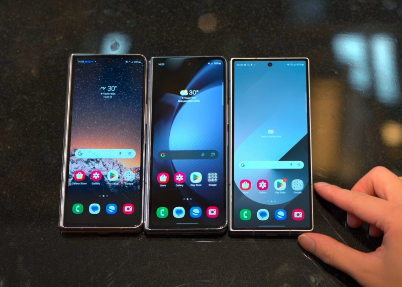 Samsung Unveils Its First Tri-Foldable Smartphone in Real Form, Taking Aim at Huawei-HeadTechPro