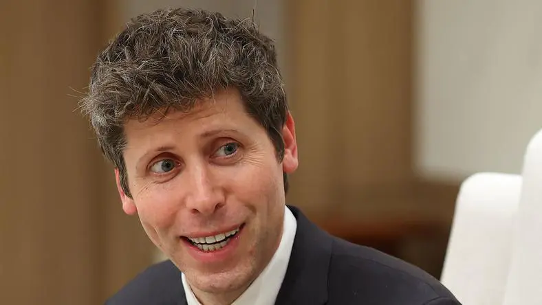 Chat with former OpenAI scientist: GPT-5, innovation, and the deception of AI-HeadTechPro