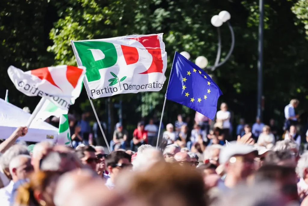 Italian political consultant says he was targeted with Paragon spyware-HeadTechPro