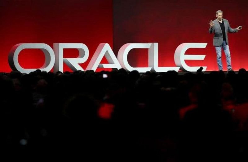 Oracle's stock price plummets, causing Ellison's wealth to shrink by $130 billion and slide to third place on the billionaire list-HeadTechPro