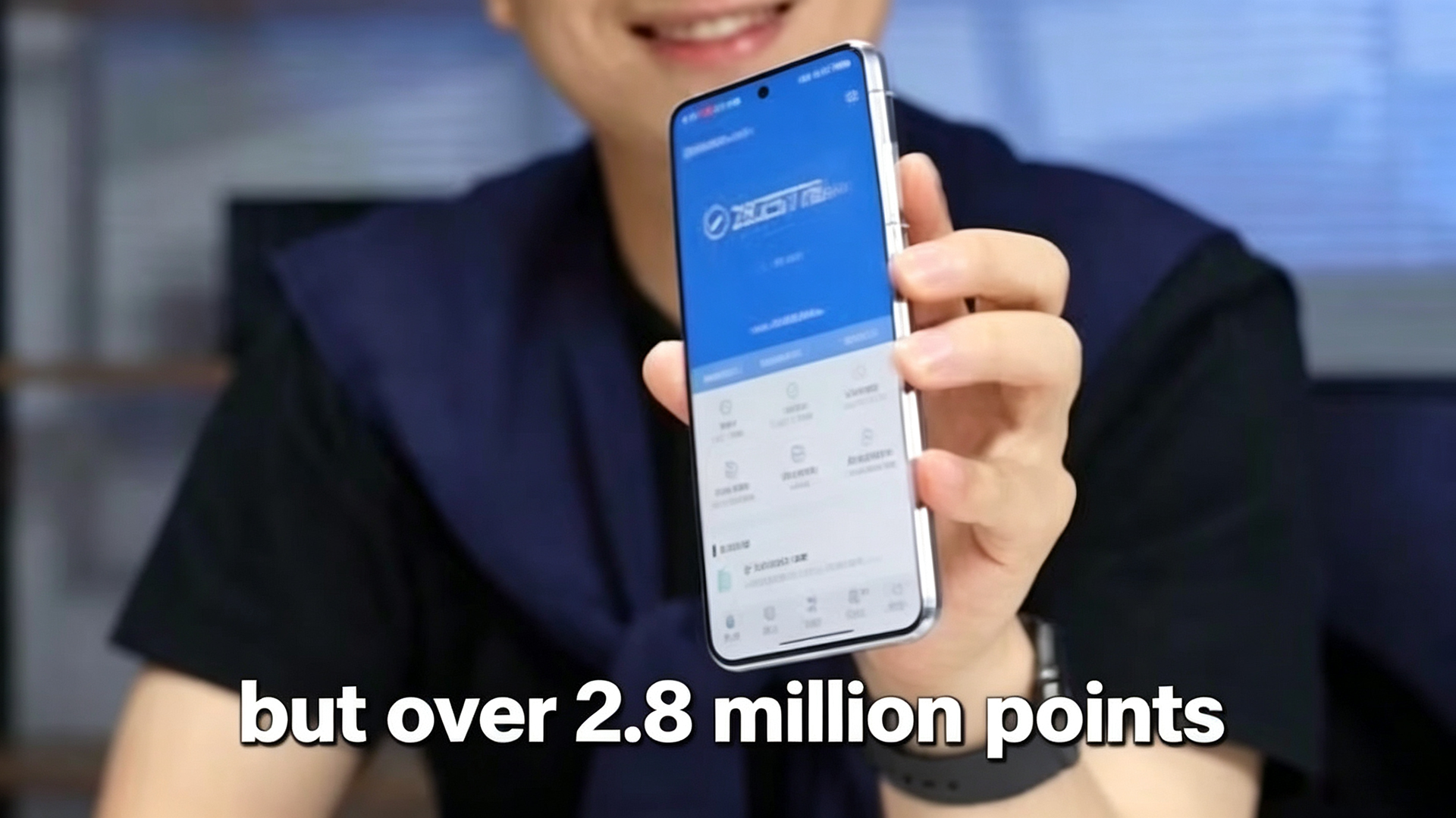 vivo X200 Ultra: A Phone Balancing Imaging and Performance?-HeadTechPro